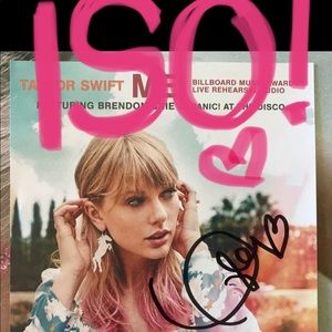 ISO Taylor Swift ME! Signed CD BMA Live